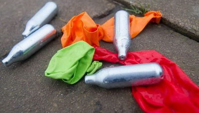 Κρήτη: Συνελήφθησαν για συσκευασίες αερίου γέλιου