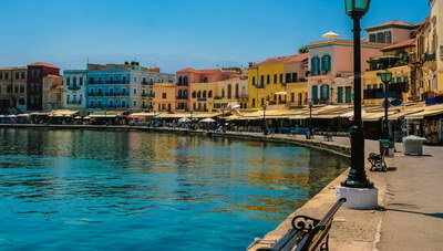 Χανιά: Η αξιολόγηση των τουριστών για την τήρηση των μέτρων κατά του κορωνοϊό
