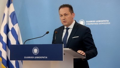 Πέτσας για τους μαθητές χωρις μάσκα: «Δεν πρέπει να τιμωρείται το παιδί για την ανευθυνότητα ενός γονέα»
