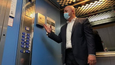 Ασανσέρ αντίCovid: Το «έξυπνο» ασανσέρ που δεν χρειάζετα κουμπιά