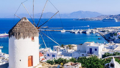 Aναστολή χορήγησης οικοδομικών αδειών σε 2 νησιά των Κυκλάδων