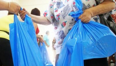 Πόρτα – πόρτα διανέμει προϊόντα ο Δήμος Μαλεβιζίου