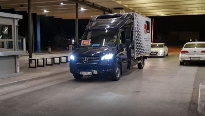 Έφτασαν τα εμβόλια στην Αθήνα