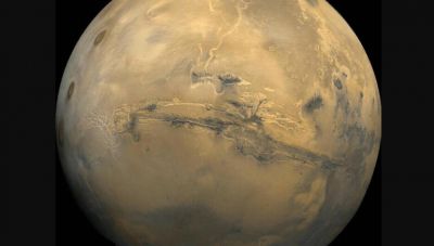 Από τα εξωγήινα βακτήρια στην Αφροδίτη μέχρι το νερό στη Σελήνη – Οι απίθανες επιστημονικές ανακαλύψεις το 2020