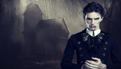 Ο Κόσμος των Βαμπίρ – Simon Clark