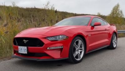2020 Ford Mustang GT Premium Fastback - Δοκιμή από τον Cargoura (βίντεο)
