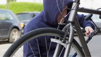 Κρήτη: «Έκοβε» βόλτες... με το κλεμμένο ποδήλατο