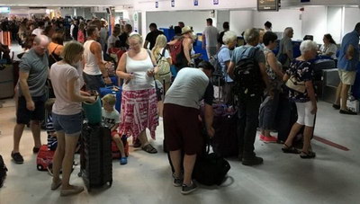 Κριτήριο εισαγωγής ταξιδιωτών στην Ελλάδα: Αρνητικά τεστ κορωνοϊού