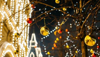 Ηράκλειο- Χριστουγεννιάτικος στολισμός: Ένα λαμπερό κάστρο σε…μικρογραφία στην Πλατεία Ελευθερίας