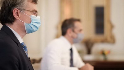 Τσιόδρας: «Η επιτροπή διχάστηκε στο θέμα των σχολείων»