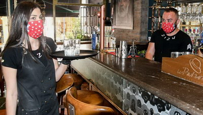 Κορωνοϊός- Κρήτη: «Βροχή» από πρόστιμα σε εργαζόμενους χωρίς μάσκα