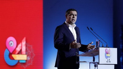 Επίθεση Τσίπρα στον Μητσοτάκη από τη ΔΕΘ