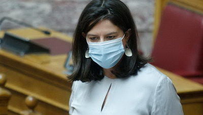 Κεραμέως: «Ο διάλογος γίνεται μόνο με ανοικτά σχολεία»