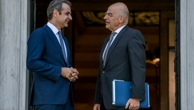 Συνάντηση Κυριάκου Μητσοτάκη με τον Νίκο Παναγιωτόπουλο