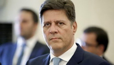 «Διάλογος, όμως, δεν μπορεί να γίνει υπό την απειλή κανονιοφόρων και υπό καθεστώς εκβιασμού»