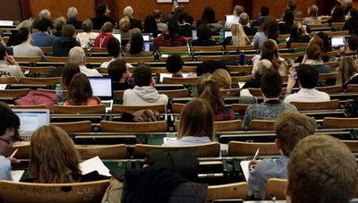 Φοιτητικό επίδομα: Ποιοι και πώς θα λάβουν 1.000 ευρώ