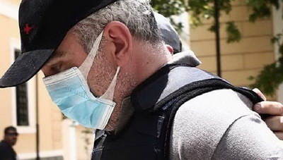 «Μαϊμού» γιατρός: Είχε απλώσει τα πλοκάμια του στην Κρήτη -Ο ρόλος της ξανθιάς γυναίκας