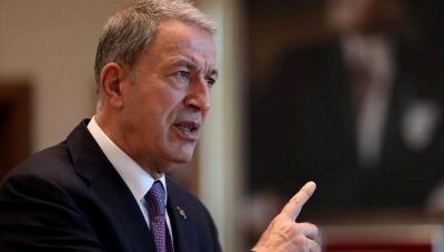 O Ακάρ θεωρεί την Αθήνα υπεύθυνη για τα προβλήματα Ε.Ε.-Τουρκίας