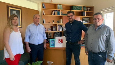 167 Tablets στα Δημοτικά Σχολεία του Μαλεβιζίου με δωρεά της ΕΚΟ