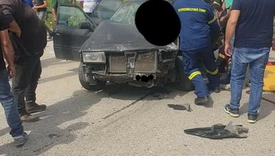 Σοκάρει η εικόνα του αυτοκινήτου από το τροχαίο στο Ασήμι - Έζησαν στιγμές αγωνίας (φωτογραφίες)