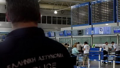 Οι αστυνομικοί Ηρακλείου καταγγέλλουν: «Χωρίς εξοπλισμό και γνώσεις μας βάζουν να κάνουμε τεστ στα αεροδρόμια»