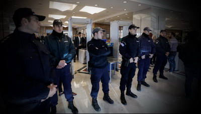 Σε κλοιό Ζωνιανά και Βενιζέλειο από την ΕΛ.ΑΣ. - Γιατί βγήκαν τα όπλα