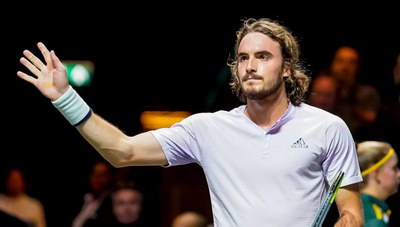 Νίκη του Τσιτσιπά στο Παρίσι επί του Ποπίριν