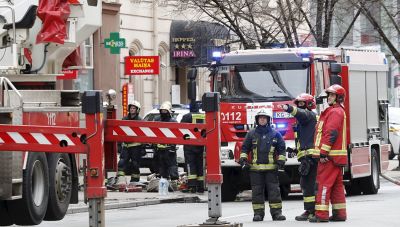 Λετονία: 8 νεκροί από πυρκαγιά σε «παράνομο» τουριστικό ξενώνα