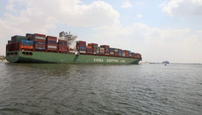 Διώρυγα του Σουέζ: Σήμερα θα περάσουν τα τελευταία πλοία που είχαν αποκλειστεί