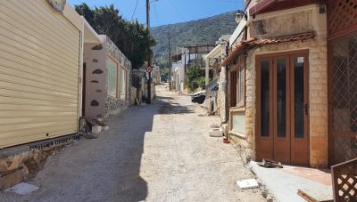 Προχωράει η ανάπλαση στο Κουτουλουφάρι (φωτογραφίες)