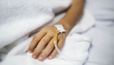 Κρήτη: Στο νοσοκομείο 3χρονο παιδάκι που νόσησε για δεύτερη φορά από κορωνοϊό