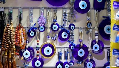 Κομπολόγια και ιθαγενείς