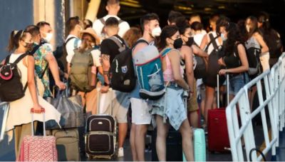 Έξοδος Δεκαπενταύγουστου: Μέτρα σε λιμάνια, αεροδρόμια-Ουρές και αυστηροί έλεγχοι