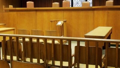 Προθεσμία για να απολογηθεί έλαβε το μοντέλο που κατηγορείται για διακίνηση ναρκωτικών