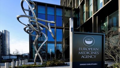 Ο ΕΜΑ ενέκρινε νέες εγκαταστάσεις για τα εμβόλια της Pfizer και της Moderna