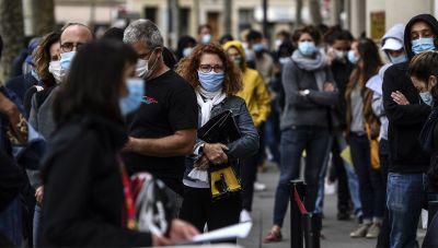 Τα νέα μέτρα: Τι ισχύει για ανεμβολίαστους, κλειστούς χώρους, εργασία, ψυχαγωγία, rapid test