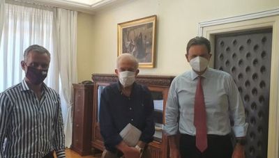 Βασίλης Λαμπρινός: Εποικοδομητικές επαφές με Πέτσα και Σκυλακάκη στην Αθήνα