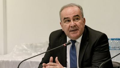 Παπαθανάσης: Δεν τίθεται θέμα αναπροσαρμογής της τιμής self test, αυτή τη στιγμή