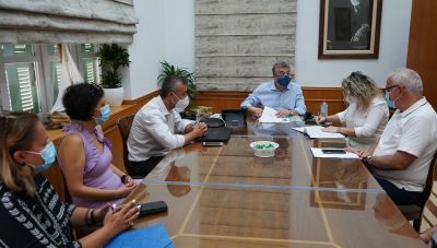 Κρήτη: Υπογράφηκε η σύμβαση για την ενεργειακή αναβάθμιση Νοσοκομείων-Κέντρων Υγείας