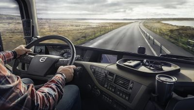 Ζητούνται 500 οδηγοί με μισθό από 2.300 έως 2.750 ευρώ