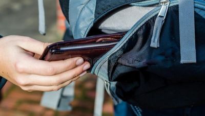 Ηράκλειο: Αλλοδαπός τρύπωσε σε σπίτι και έκλεψε το πορτοφόλι της ενοίκου