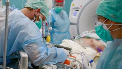 Κρήτη-Κορωνοϊός: Μειώθηκαν τα κρούσματα αυξήθηκαν οι νοσηλείες