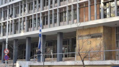 Θεσσαλονίκη: Ποινική δίωξη στον 39χρονο αλλοδαπό που προσπάθησε να σκοτώσει τη σύντροφο του