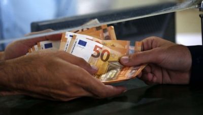 Πληρωμές 2,1 δις από ΕΦΚΑ και ΟΑΕΔ μέχρι την Παραμονή των Χριστουγέννων
