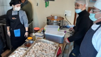 Οι Σχολές Taste Academy και το ΚΕΘΕΑ ΑΡΙΑΔΝΗ μαγείρεψαν μαζί