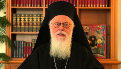Το χριστουγεννιάτικο μήνυμα του Αρχιεπισκόπου Αλβανίας Αναστάσιου: Ήρεμη αντοχή-Δεν είμαστε μόνοι