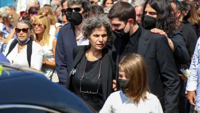 Μαργαρίτα Θεοδωράκη: Ο Μίκης ήθελε να πεθάνει, υπέφερε