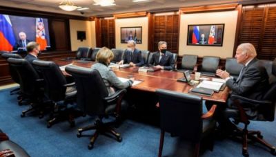 Η ανακωχή μεταξύ ΗΠΑ-Ρωσίας θα έχει «θύμα» την Ουκρανία