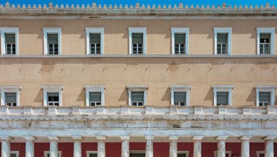 …«κοίταζαν το θαύμα σαν να το μύριζαν»
