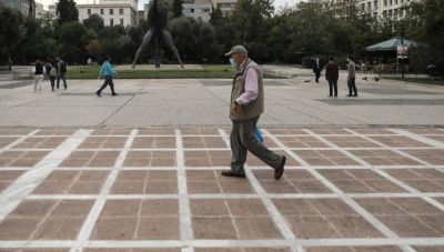 Ανακοινώνονται νέα μέτρα μετά την αύξηση των κρουσμάτων- Ποια είναι τα σενάρια για σχολεία και λιανεμπόριο